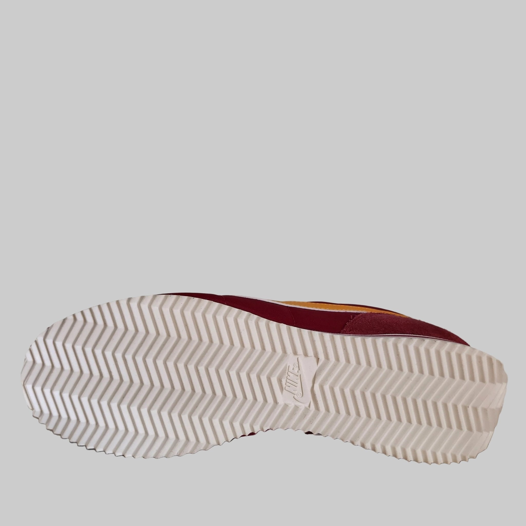 BASKET NIKE CORTEZ TXT HF0263600STOCK - OUT SNEAKERSRouge40.5STOCK - OUT SNEAKERS