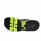 NIKE AIR MAX MOTO 2K SNEAKERS HOMMESTOCK-OUT SNEAKERSNOIR/VOLT/ETAIN MTLQ40STOCK-OUT SNEAKERS