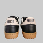 NIKE FIELD GENERAL 82 SP HF5603100STOCK - OUT SNEAKERSNoir39STOCK - OUT SNEAKERS