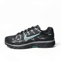 NIKE P-6000 SNEAKERS CONFORT HOMMESTOCK-OUT SNEAKERSNOIR/GRIS FROID MTLQ40STOCK-OUT SNEAKERS